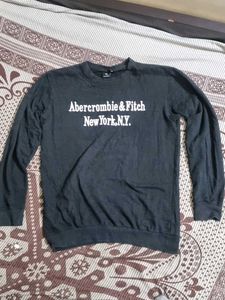 Abercrombie & Fitch Sweater