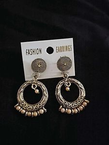 Elegant Antique Gold Earrings Collection