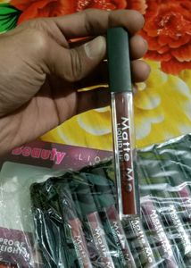 Lipstick Combo Of Different Shades