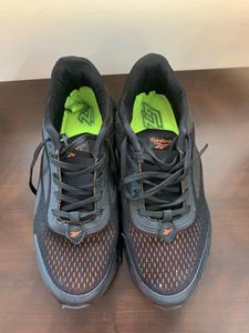 Reebok Sports Shoes 👟