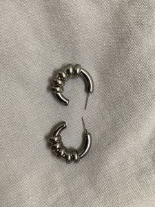 Croissant Design Hoops (silver)