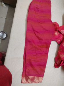 Pink Floral Print Kurta Set With Pant