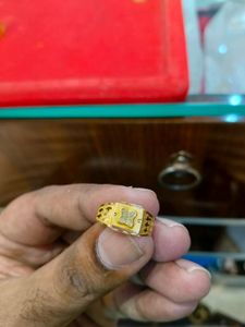 18 Ct Huid Ring