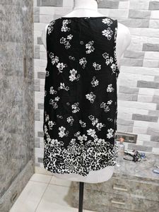 Black Floral Tank Top