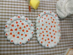 Heart Decor Plate Set