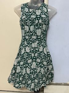 H&amp;M Branded Green Floral Fit &amp; Flare Dress
