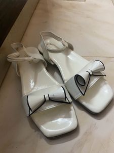 Cute White Bow Flat Sandal