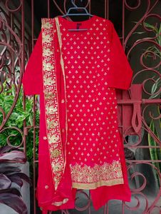 New Ishin Kurta Set