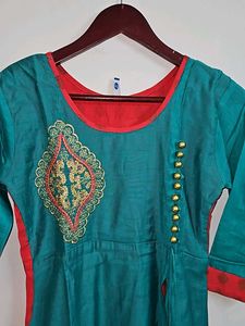 Pretty Kurta For Women