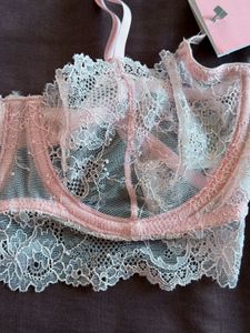 H&amp;M Light Pink Soft Lace Balconette Bra/34c