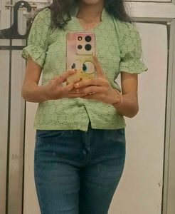 Cute Green Puff Sleeve Top