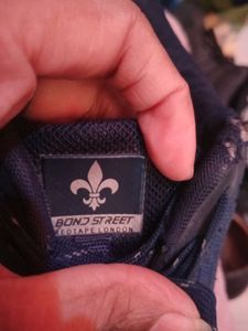 bond Street by red tape sport Shoes
