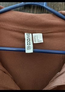 H&amp;M Crop Top