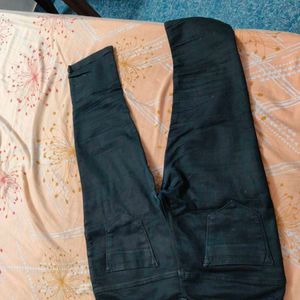 Dark Wash Denim Jeans Capri