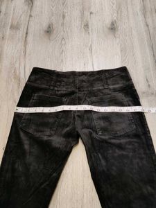 Ma2110 united color of Benetton bootcut waist 32