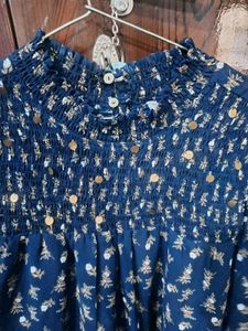 Stylish Blue Floral Top