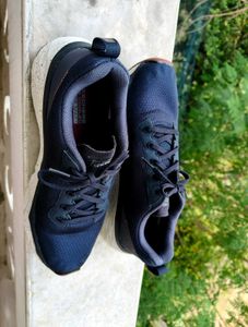 Skechers Men Blue Max Cushioning Elite Shoes