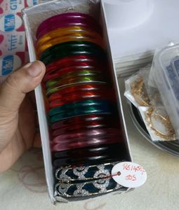 CHANGEABLE BANGLE SET IN 11 different COLORS
