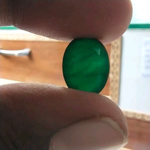 SSGTL7.60 CTS  natural Zambian green emrald Panna