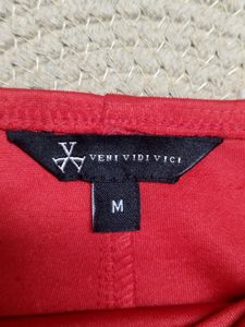 Veni Vedi Vici Bardot Top
