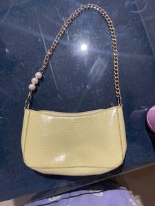 Carlton London Handbag With Golden Chain &amp; Pearl