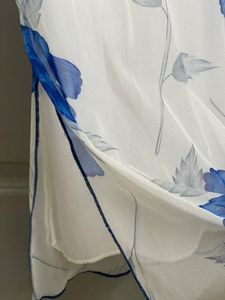 A Straight Fitted Skirt Fits XS To S