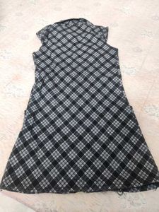 Black &amp; White Sleeveless Dress
