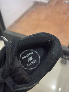 New Balance Black Sneakers