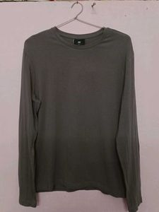 H&amp;M Long sleeves Tshirt