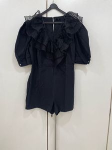 DRAMA ALERT! 🖤RIVER ISLAND Swiss Dot RuffleRomper