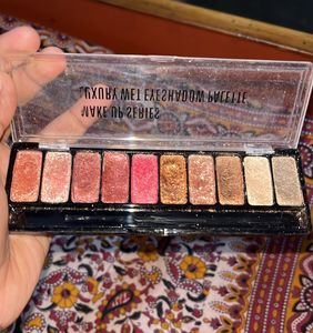 glitter eyeshadow of mattlook