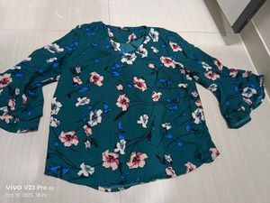 Floral Print Top
