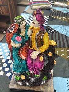 Statue