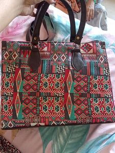 Beautiful Handbag 👜