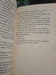 It Ends With Us by Colleen Hoover