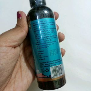 Pilgrim White Lotus Face Mist