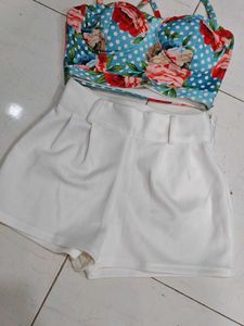 Floral Crop Top &amp; White Shorts Set