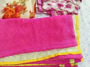 5saree Blouse 2kurti Set