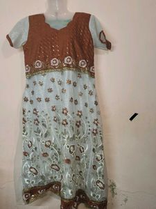 Elegant Embroidered Kurta