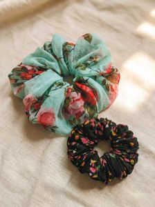 Floral Print Scrunchie Set