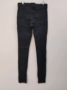 Black Stretchable Jeggings