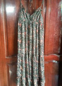 Floral Print Maxi Dressb and Sling Bag Combo