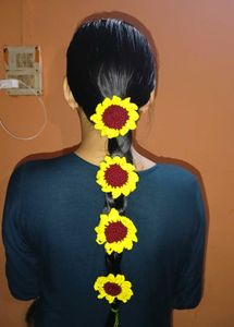 Sunflower long gajra