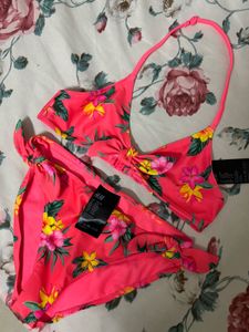 H&amp;M Floral Bikini Set