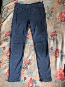Gray fleeced Athleisure Pants 🪢