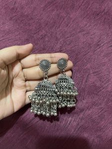 Silver Jhumka Earrings