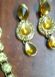 Honey Gold Jewellery Set
