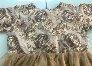 4 Days Offer Combo Kurti And Ethnic gown