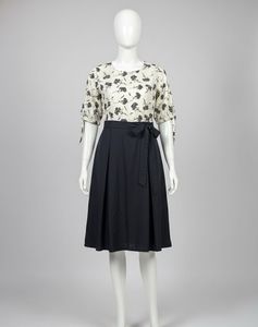 Floral Print Midi Dress ( Knee Length)