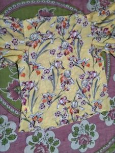Women&#39;s Top